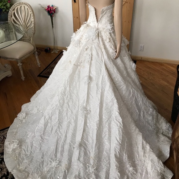 European Wedding gown euro 38. US 8 - Picture 11 of 12